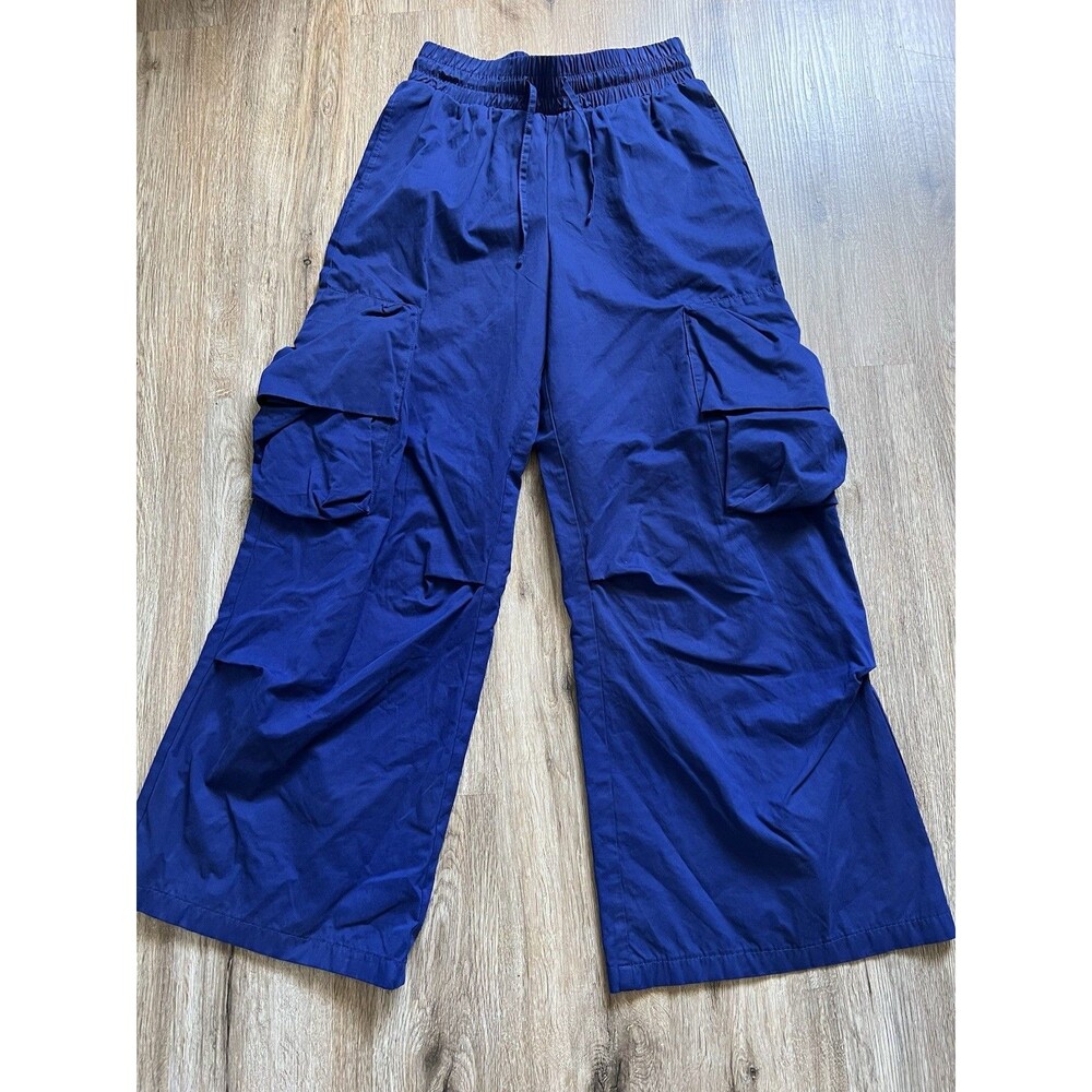 Forever 21 Blue Womens Wide Leg Cargo Pants w Pockets Elastic Waist Size Medium.